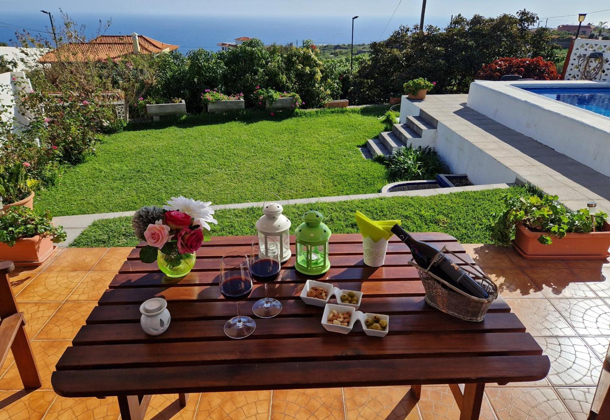 Casas Hoya Limpia- Solo Adultos Pension Santa Cruz de la Palma  Buitenkant foto